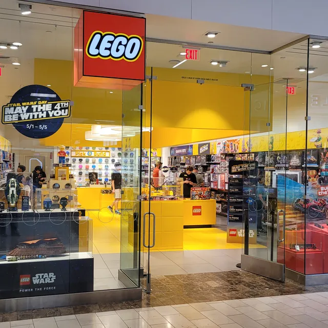 The LEGO® Store Westfield Galleria