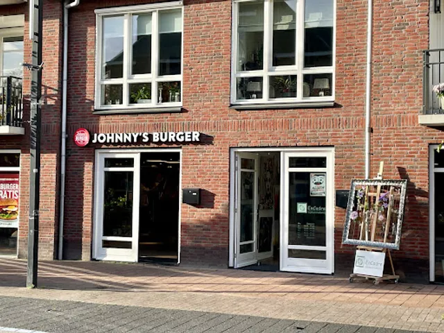 Johnny's Burger & O'Tacos