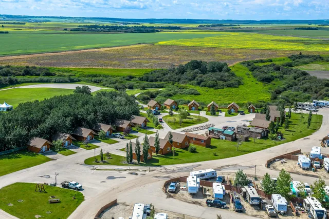 Happy Trails Campground & Cabins