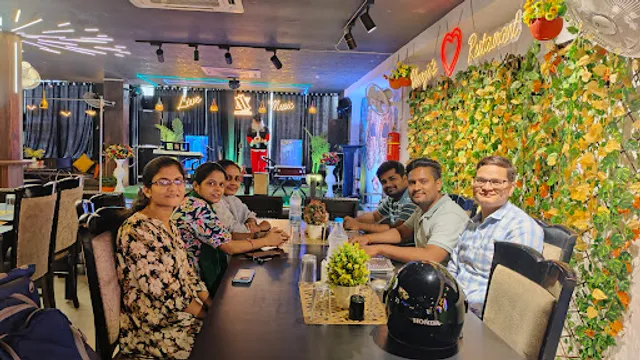 VEERJI'S CAFE & RESTAURANT