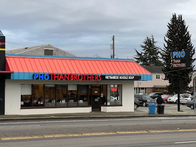 Pho Thân Brothers