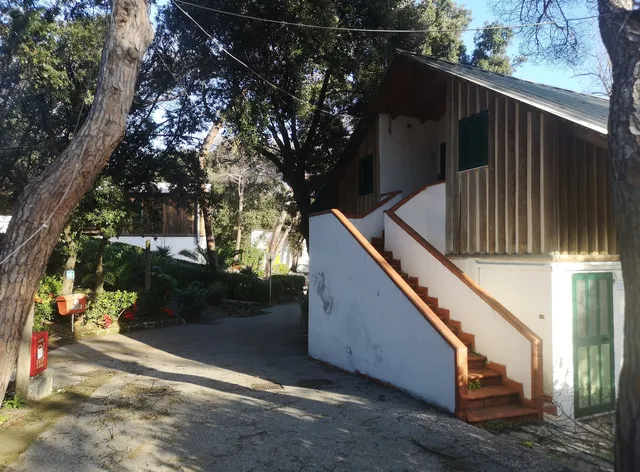 Varca d'Oro Napoli Village