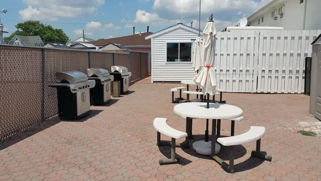 The Amethyst Beach Motel