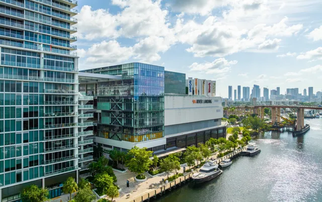 River Landing Shops & Residences