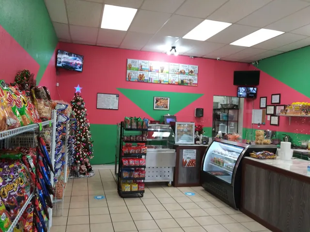 Mix Mexican Snacks Fruteria y Paleteria