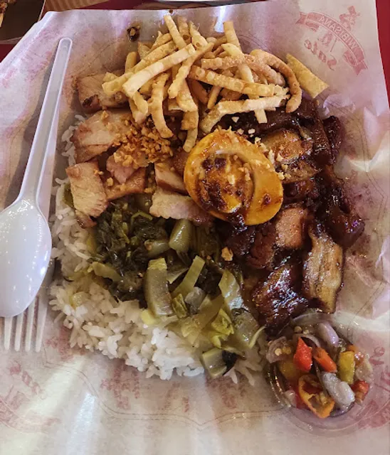 Sate Babi Manis Wibisana Mekar Wangi