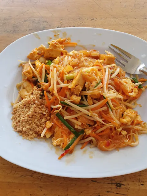 Myam Myam Pad Thai