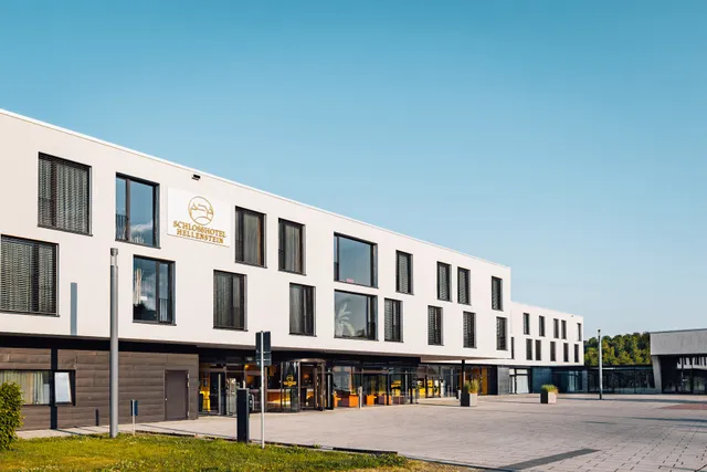 Schlosshotel Hellenstein GmbH