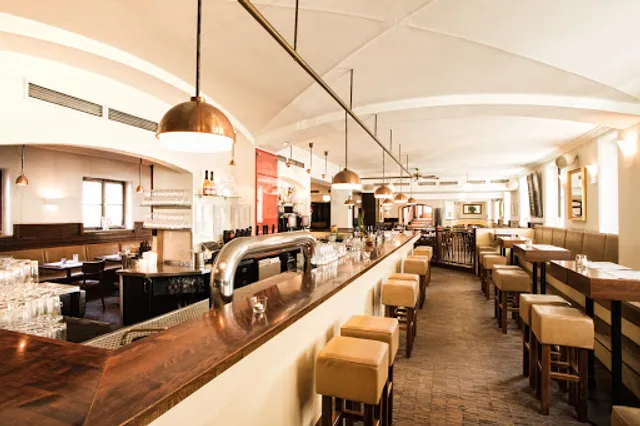 AMADEUS Restaurant & Bar