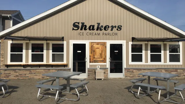 Shakers Ice Cream Parlor