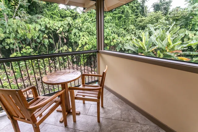 Hilo Beach House Inn