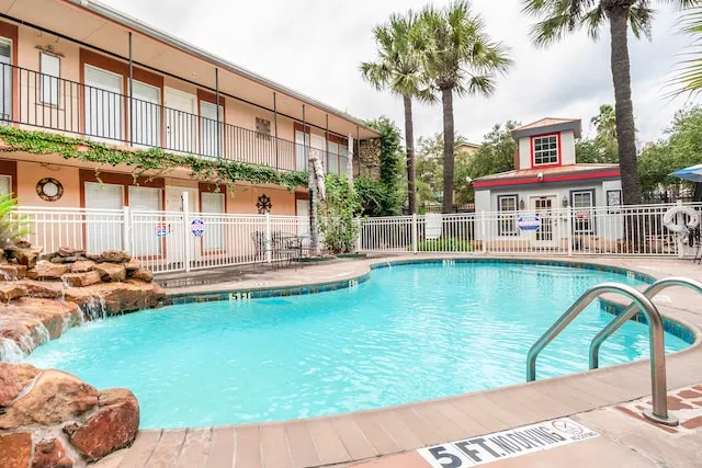 OYO Hotel & Apartments Houston Galleria