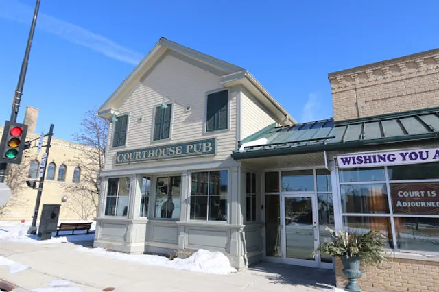 Courthouse Pub
