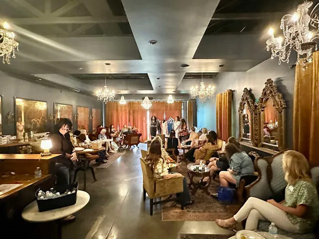 The Parlour on Lorraine