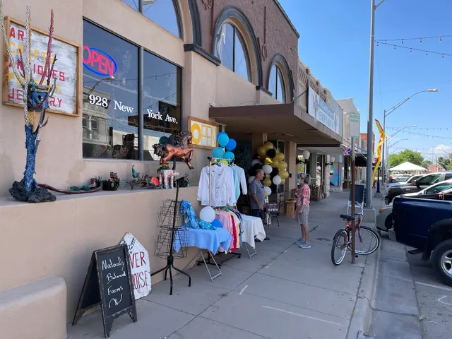 Roadrunner Galleria Featuring the Local Bodega