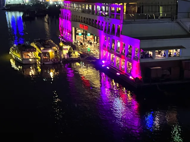 Dans Le Noir ? Cairo - Giza