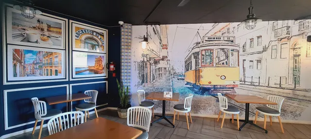 Café Bica & Restaurant