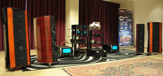 Lyrics Audio in Rome and Italy