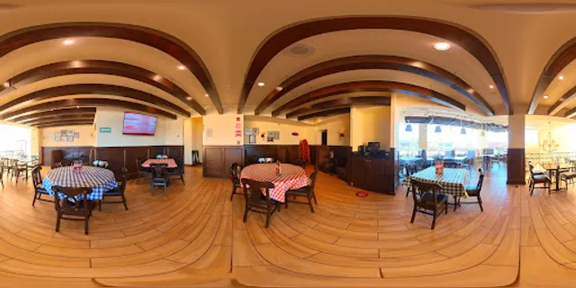 Italianni's La Huerta