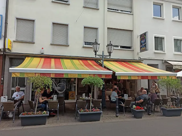 Eiscafé DeLazzero Natascha Knapp