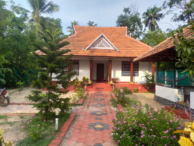 Marari blessing beach front homestay