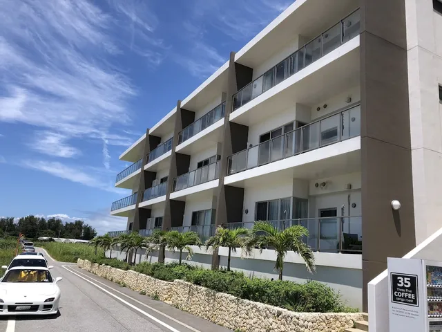 海洋度假村真榮田岬公寓 (Ocean Resort Maeda Misaki Apartment)
