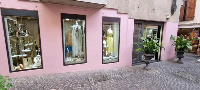 INGA Luxury Boutique Made in Italy & Rare Vintage