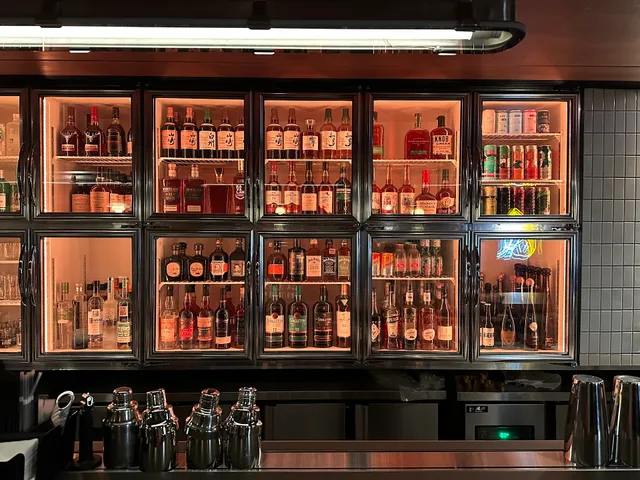 傷心酒店HEARTBREAK CLUB