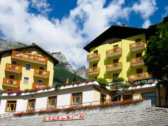 Hotel Excelsior