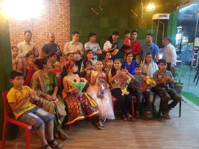 CLASSIC TANDOOR RESTAURANT AND FISH OUTLET