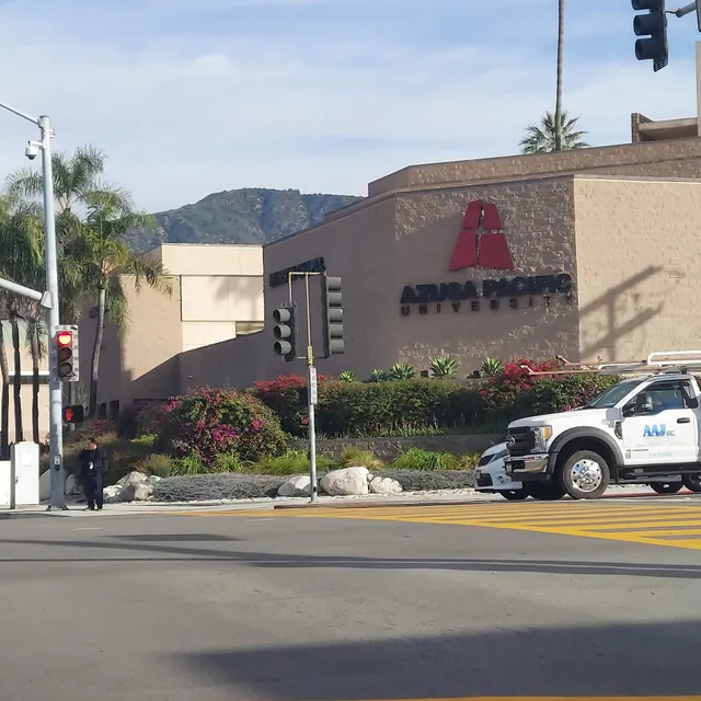 University Promenade