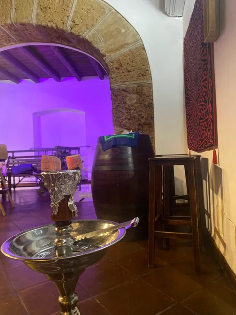 KAZOZA Food,Drink & Narghilè