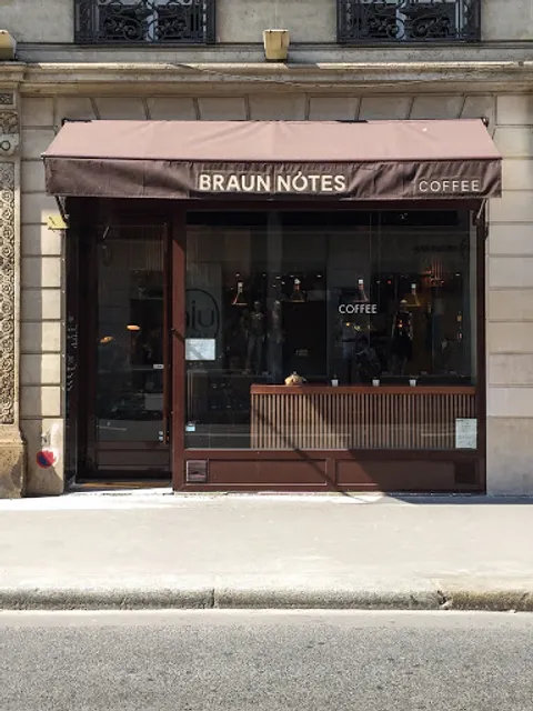 Braun Notes Café