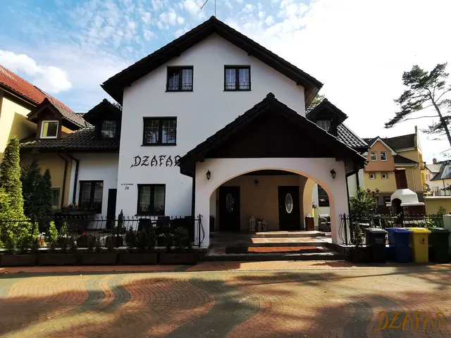 Dom Gościnny Dżafar Noclegi Pokoje Kwatery Nad Morzem