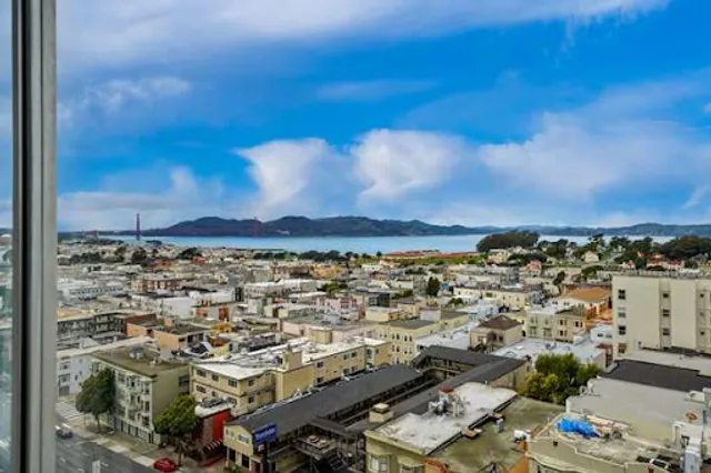 Comfort Inn By the Bay