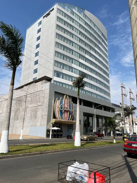 DoubleTree by Hilton Trujillo