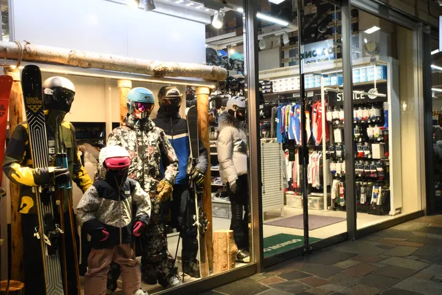 JIRO MONDO SPORTS KARUIZAWA