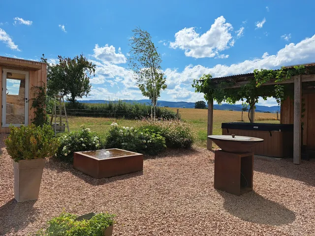 GITE LE NID, La Ferme des Charolaises