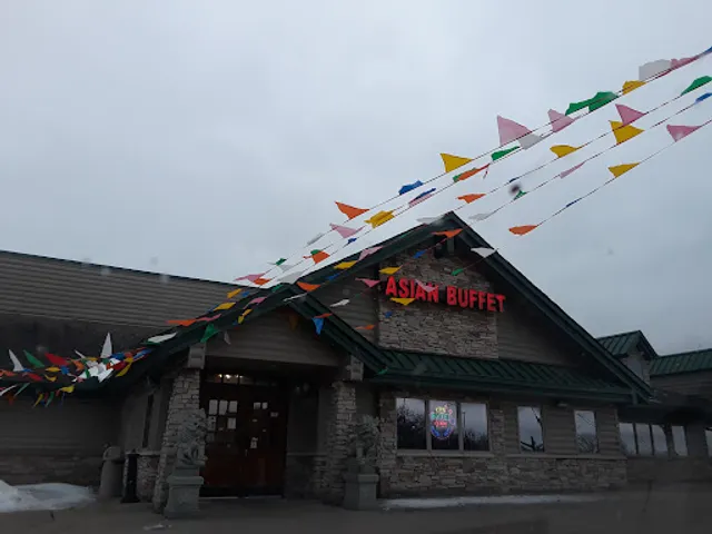 Asian Buffet - Chinese Food - Sushi - Salad Bar - Dessert - Party Rooms