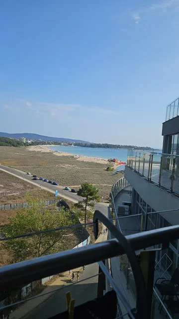 Апартаменти "Зорница"