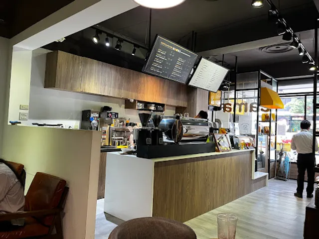 cama café Zhongxiao Hangzhou Shop