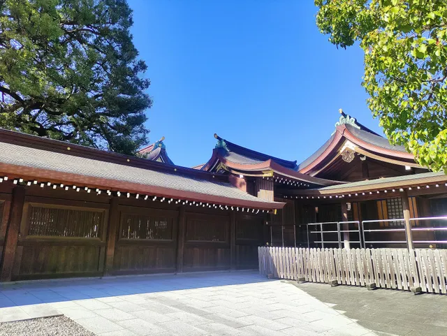 Meiji Jingu Nishitamagaki Torii