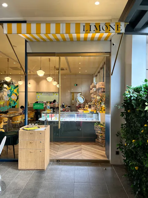 Limóne, Bukit Damansara