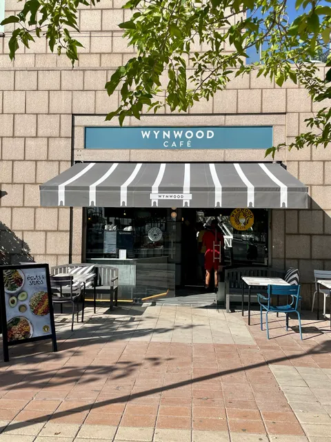 Wynwood Café Mar - Brunch - Restaurant