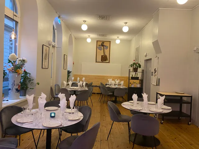 Nara-De Koreansk &Japansk Sushi