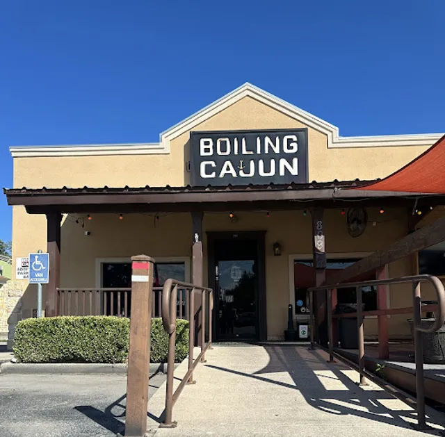 The Boiling Cajun (Home of the Build-A-Boil)