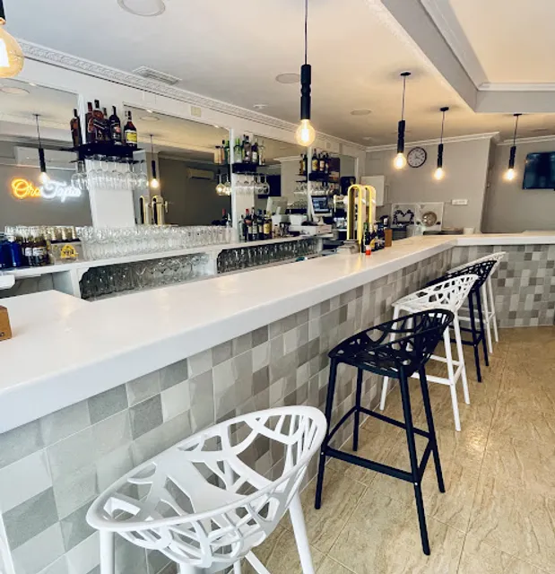 RESTAURANTE OROTAPIA