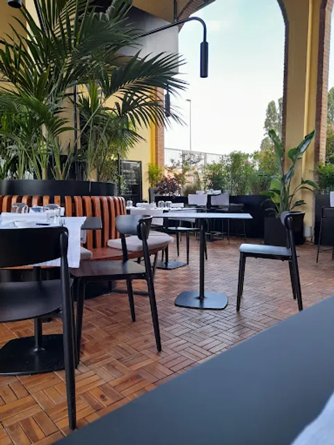 Haki Asian Restaurant