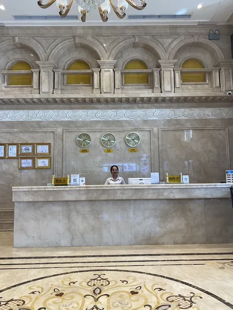 Senna Sunshine International Hotel