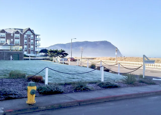 Seaside-Tradewinds Condo